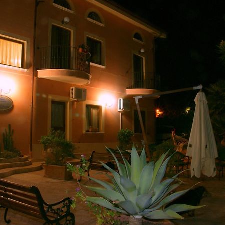 Villa Aurora Le Castella  Dış mekan fotoğraf