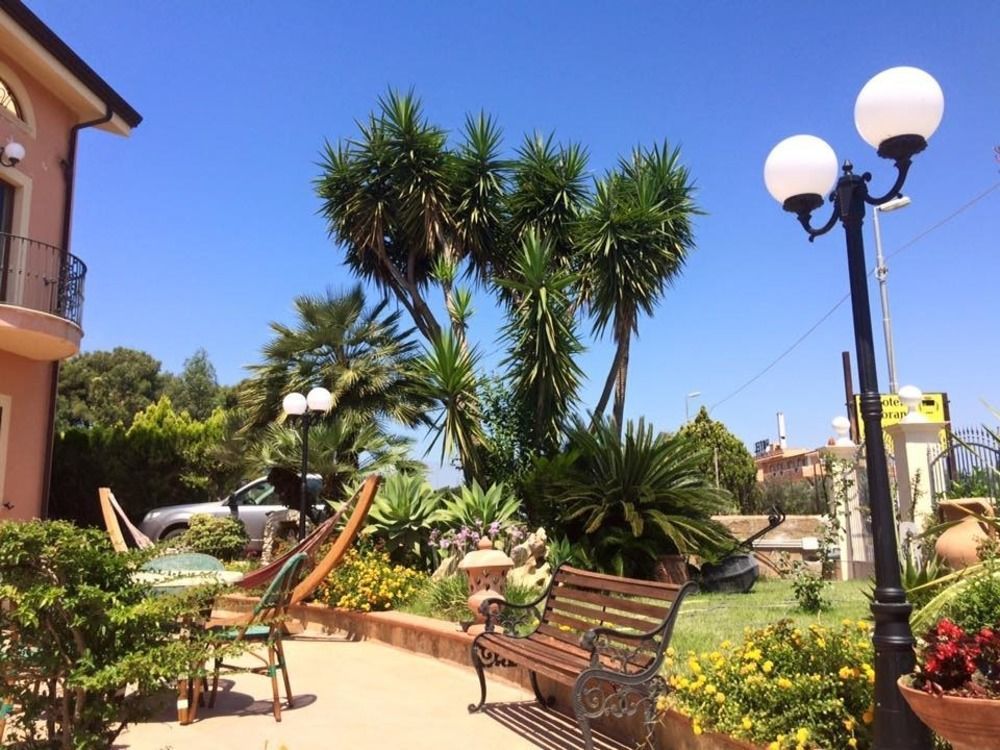 Villa Aurora Le Castella  Dış mekan fotoğraf