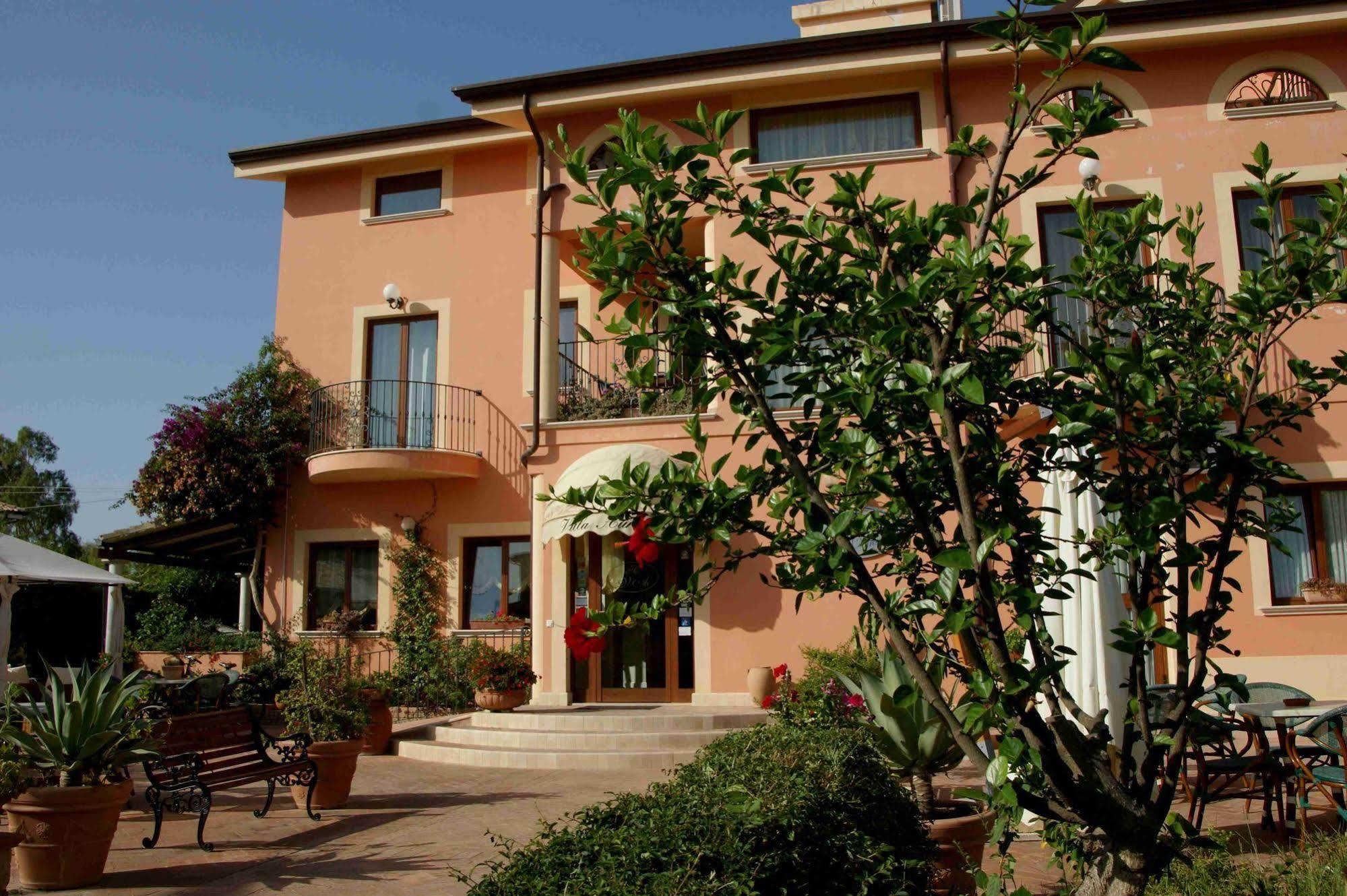 Villa Aurora Le Castella  Dış mekan fotoğraf